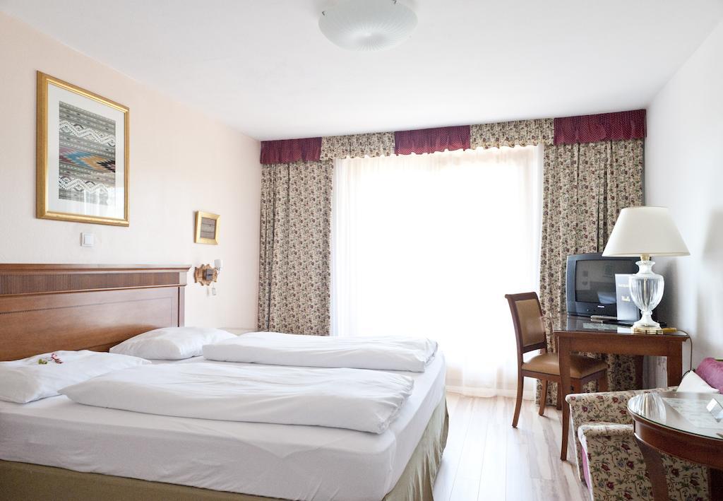 Hotel Alpenkrone Filzmoos Rom bilde