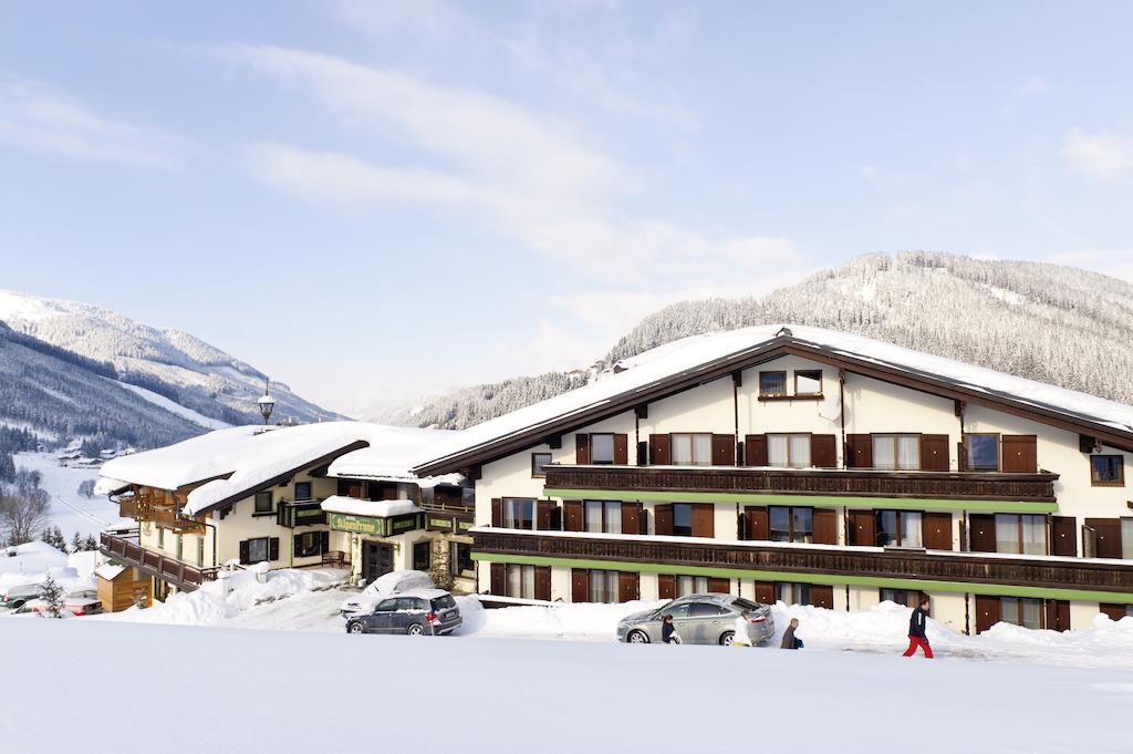 Hotel Alpenkrone Filzmoos Eksteriør bilde