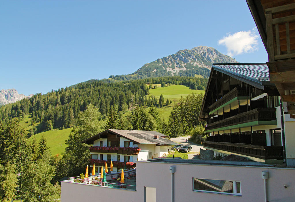 Hotel Alpenkrone Filzmoos Eksteriør bilde