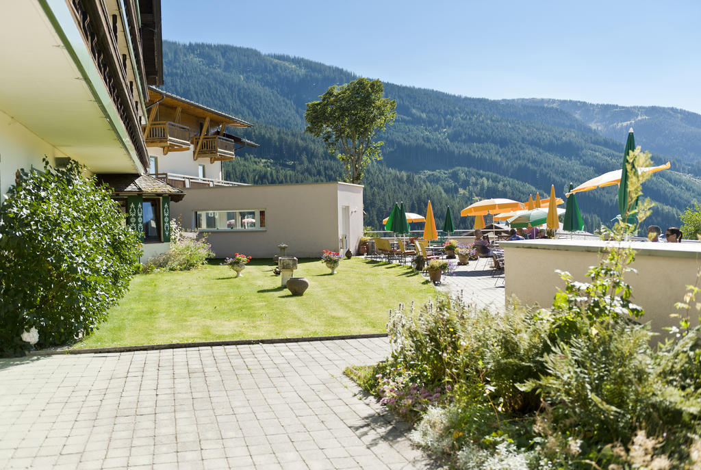 Hotel Alpenkrone Filzmoos Eksteriør bilde